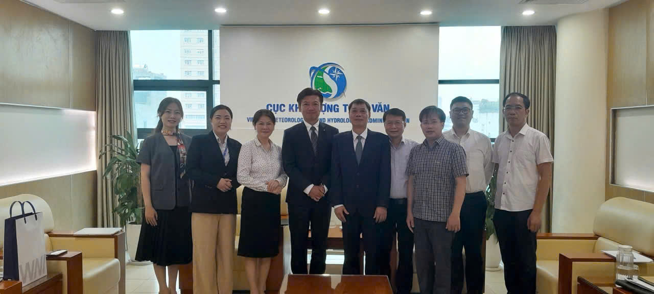 Cục Khí tượng Thủy văn tiếp xã giao Giám đốc khu vực Đông Nam Á của Weathernews Inc.